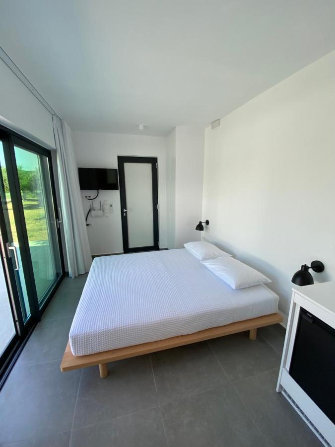 Lefko Apartments Tavronitis Buitenkant foto